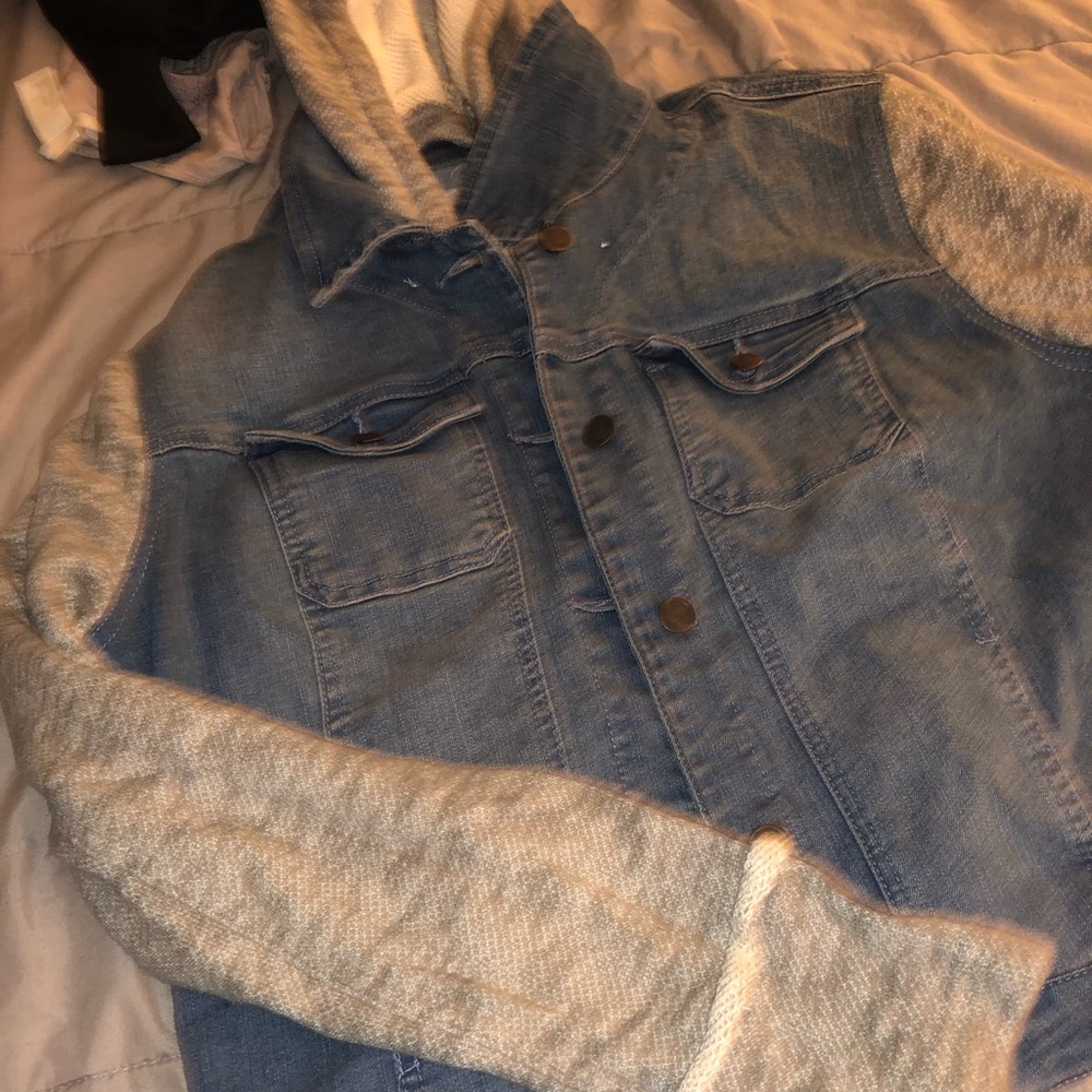 Women’s jean jacket